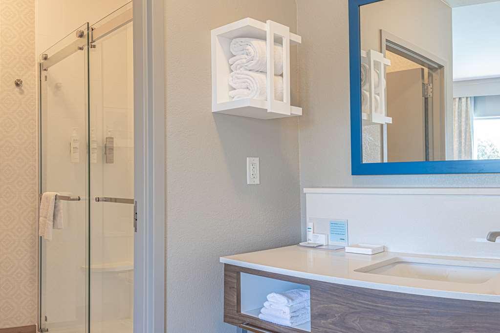 Hampton Inn & Suites Берне Номер фото