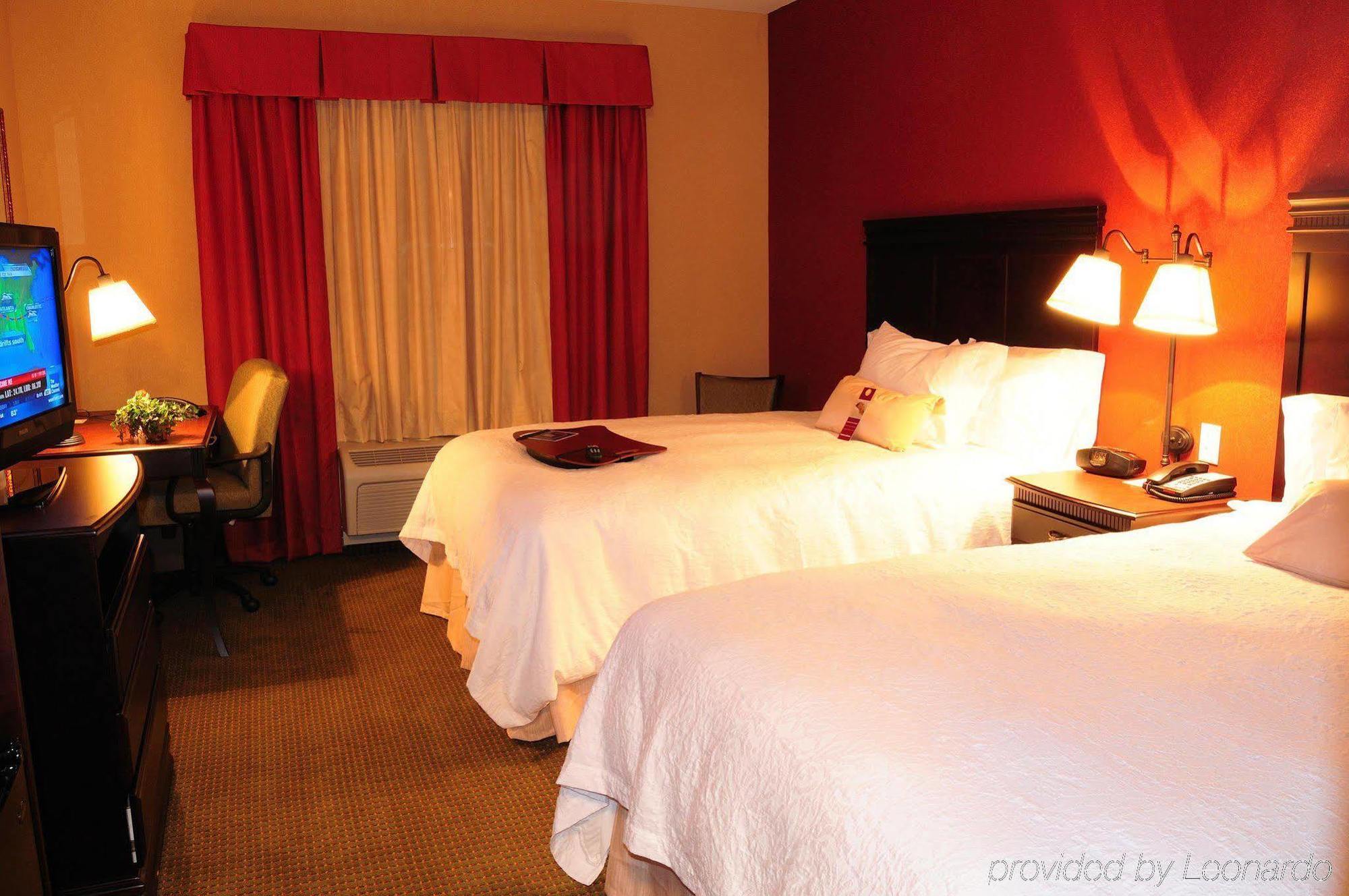 Hampton Inn & Suites Берне Номер фото